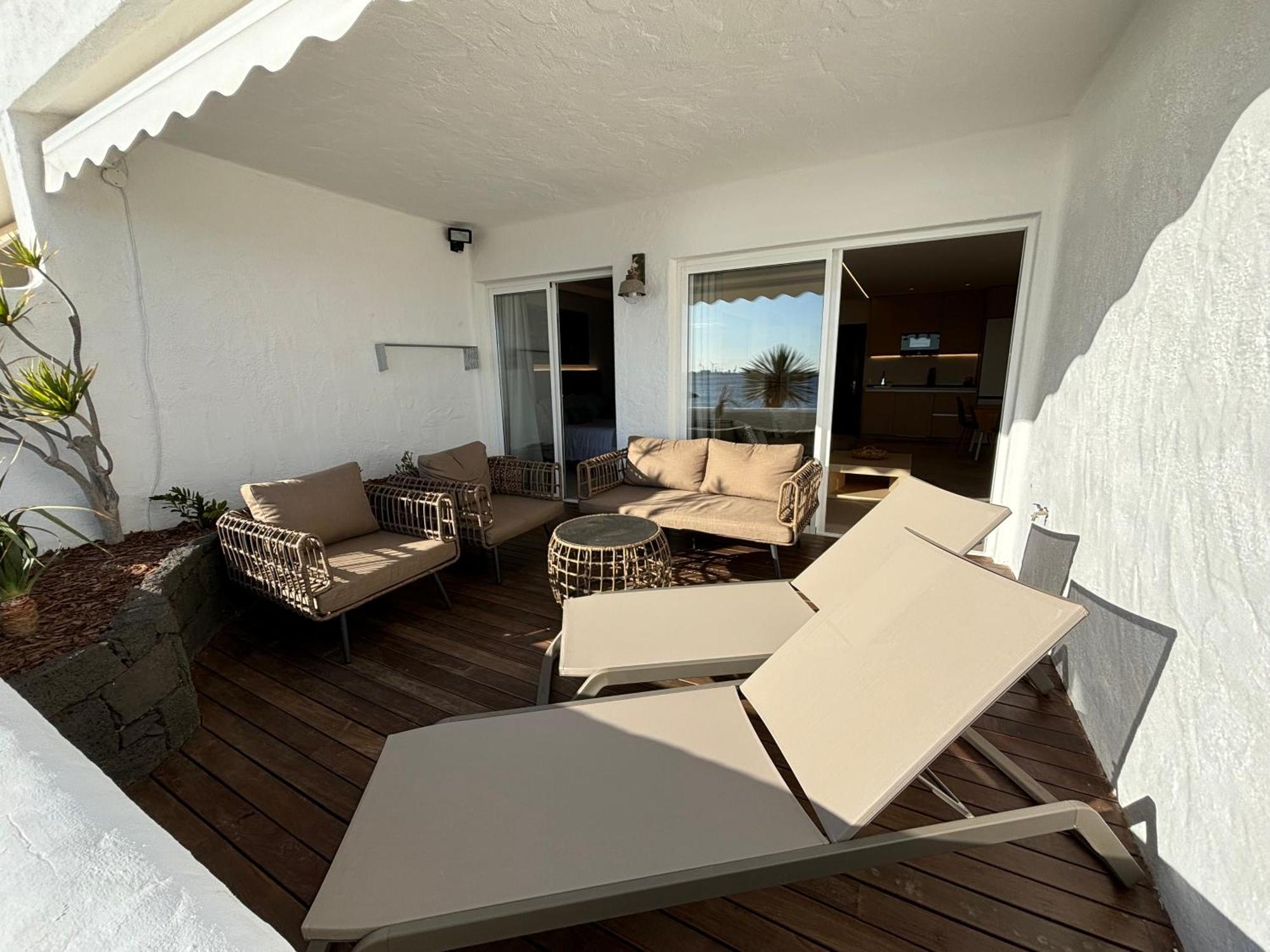 Costa Teguise Luxury First Line Apartment المظهر الخارجي الصورة
